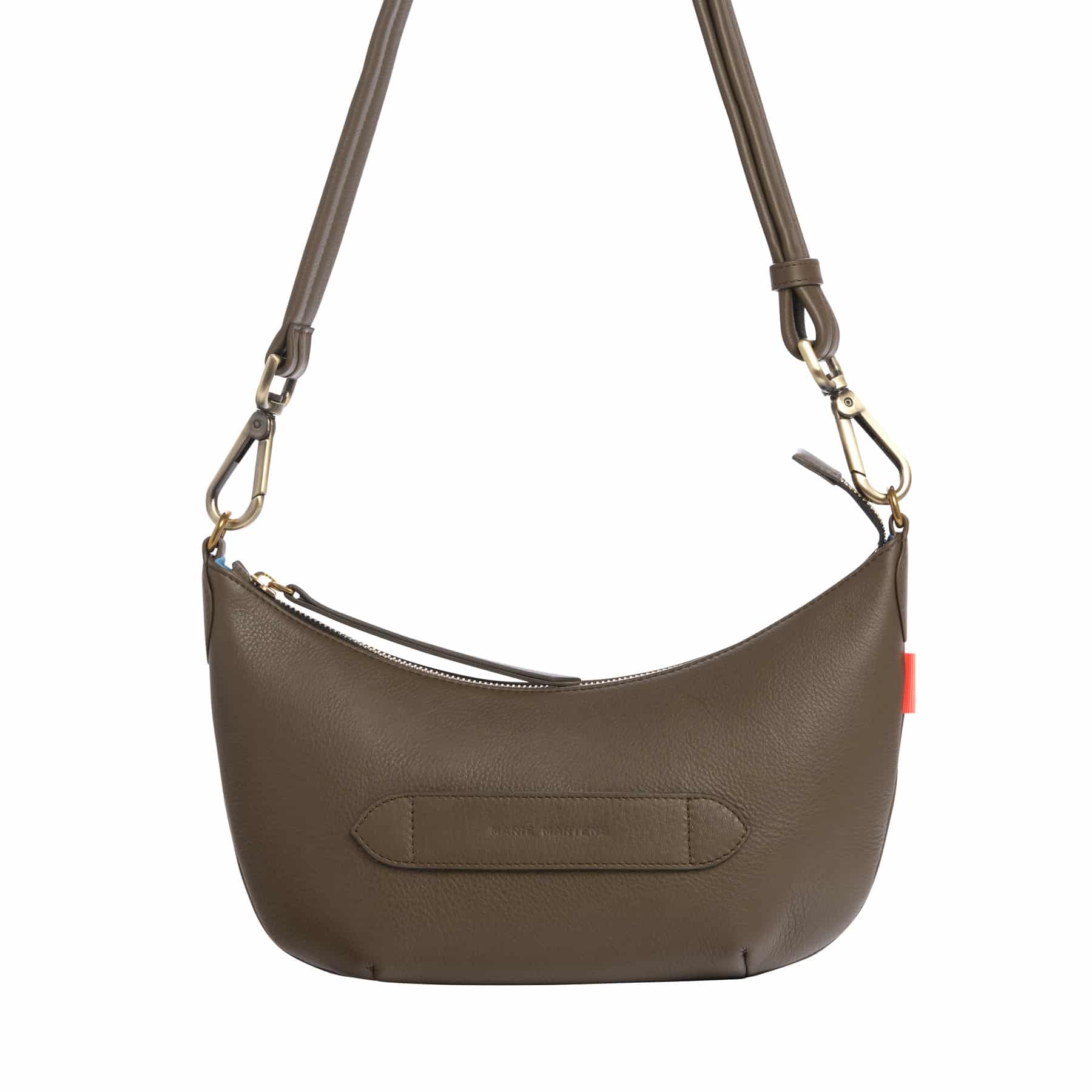 Marie_Martens_Smile_Khaki