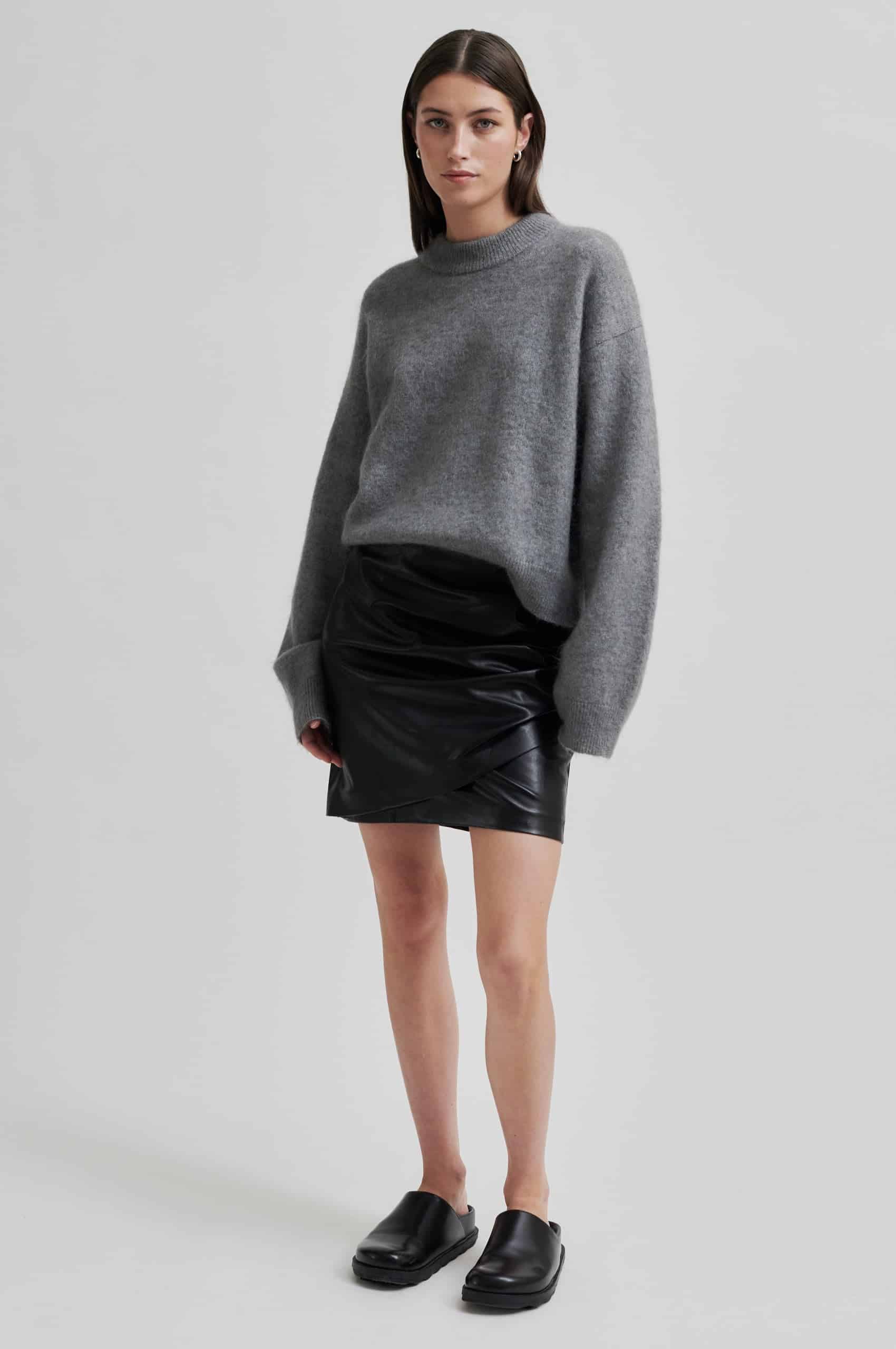 SecondFemale-Brook-Knit-Drop-Shoulder_4