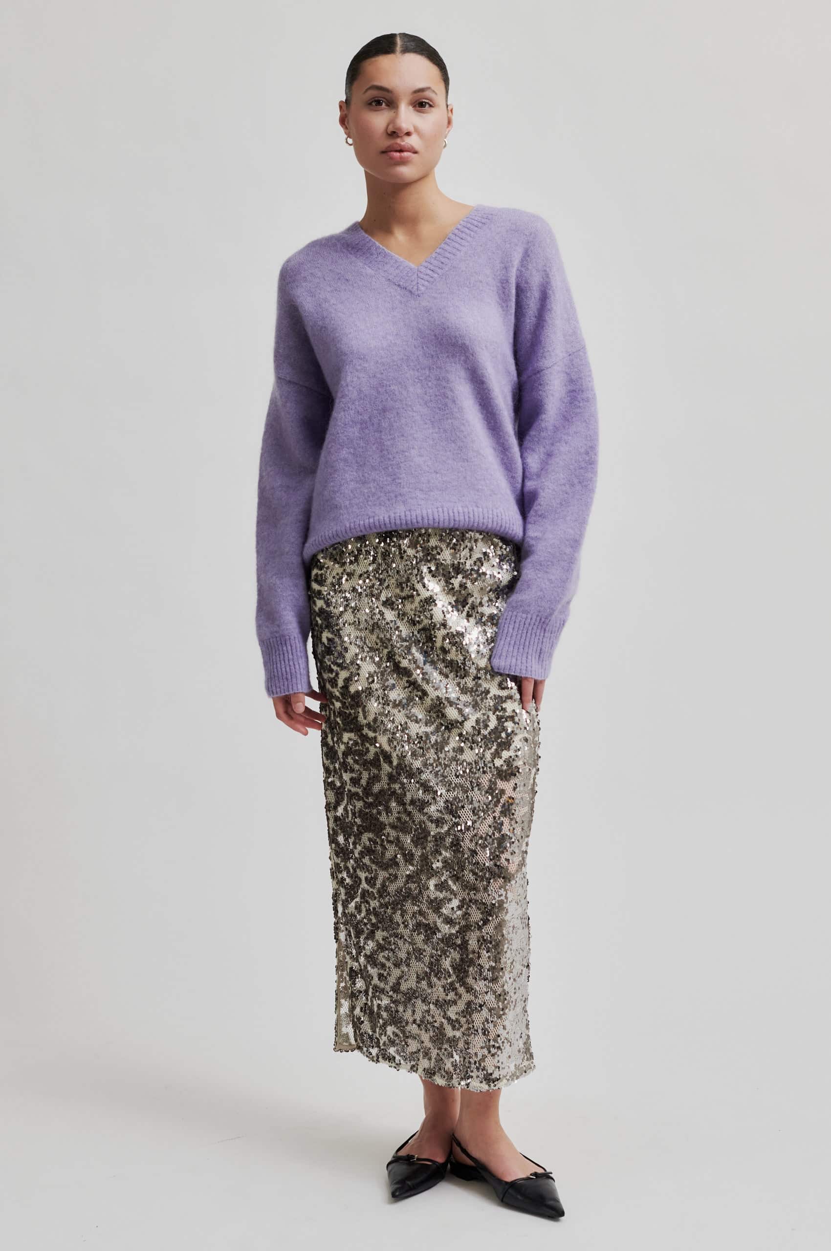 SecondFemale-Pailey-Skirt_2