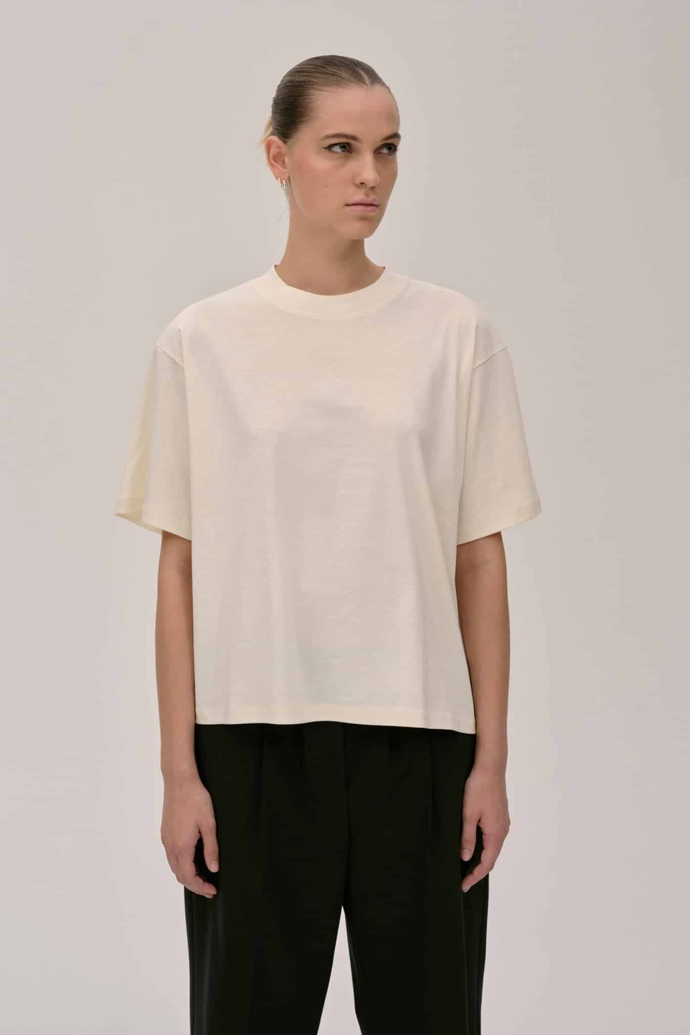 Herskind_Larsson-T-shirt_Cream_1