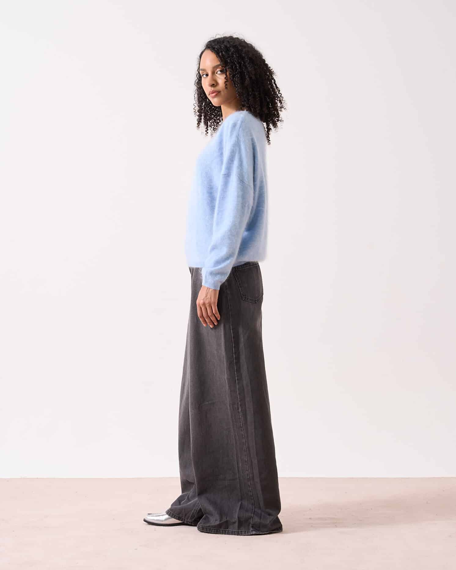 Absolut-cashmere_SOELI_Cloudyblue_3
