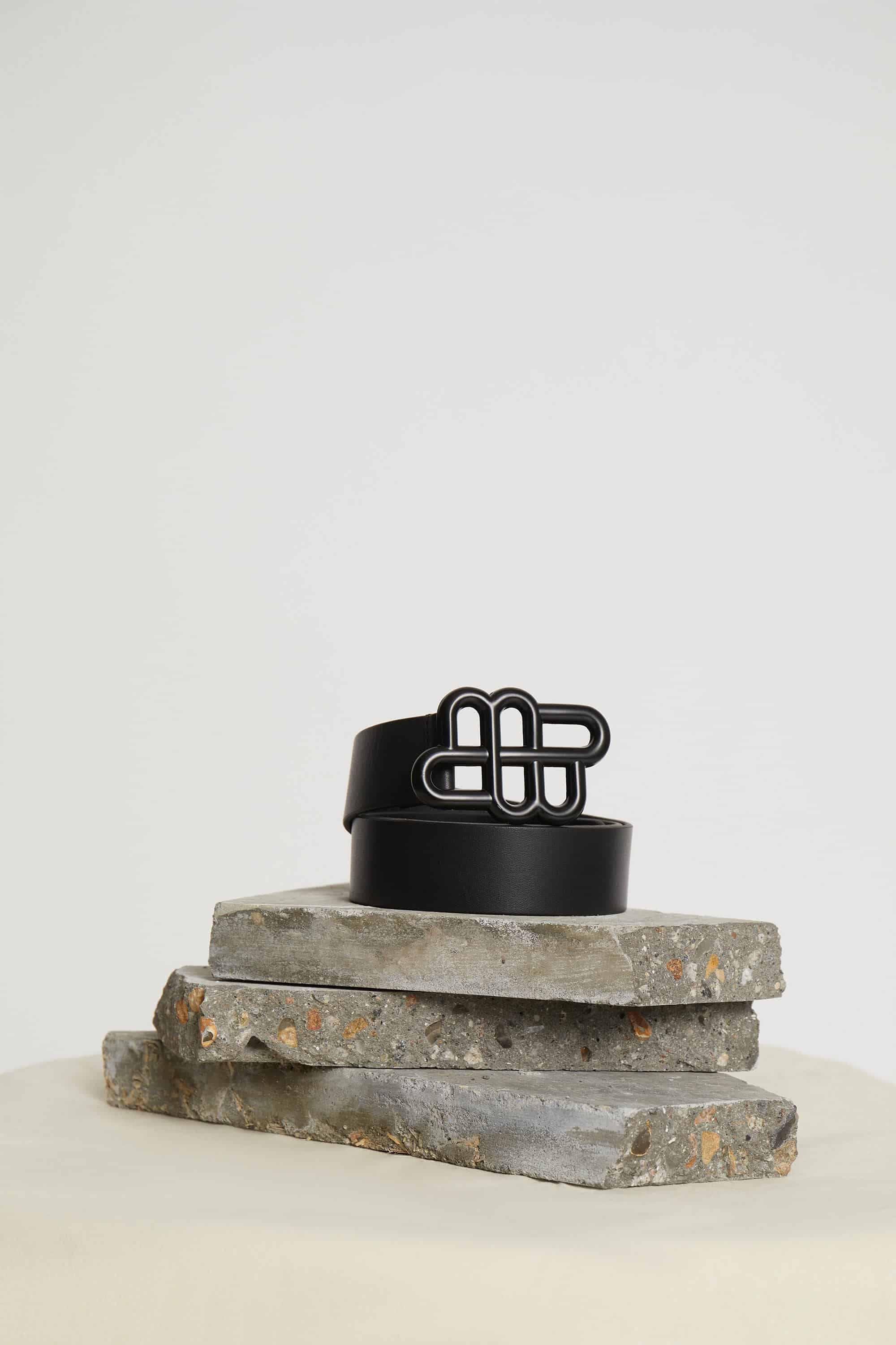 Munthe_MATTER-belt-black_1