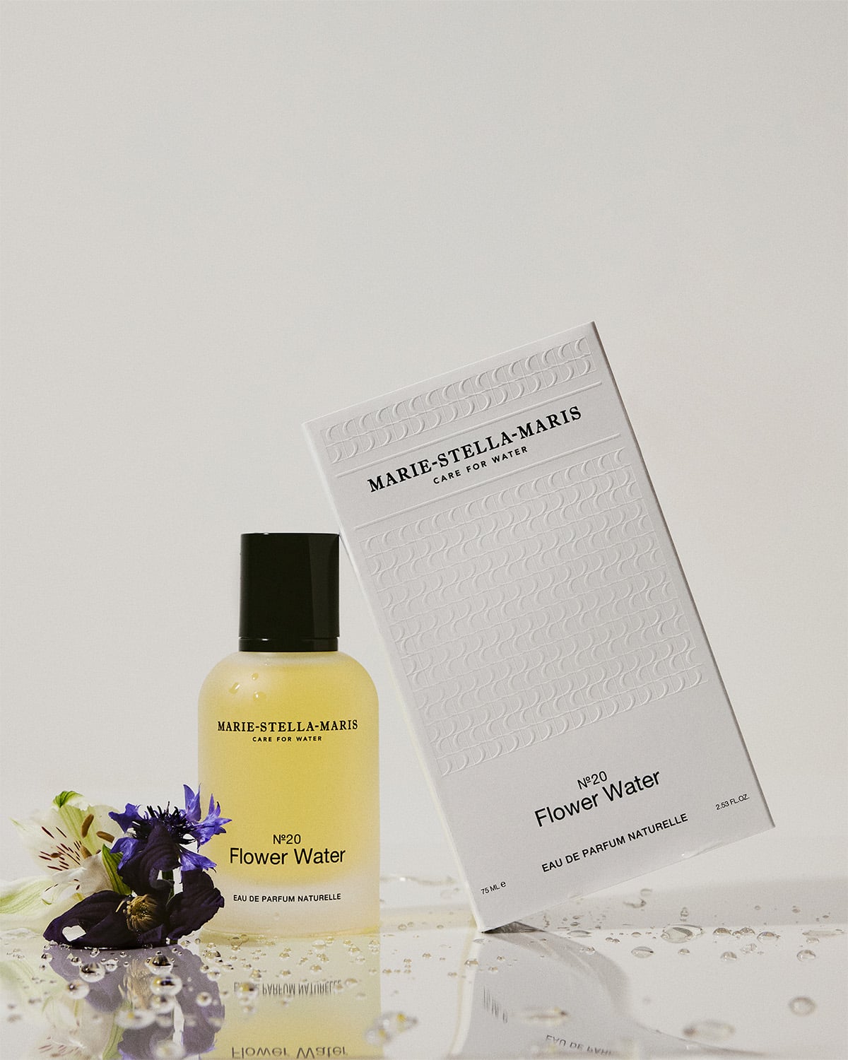 Eau_de_Parfum_Naturelle_campaignshot_34_768x960_70963fea-6b67-4b42-998a-facfd6e7850f
