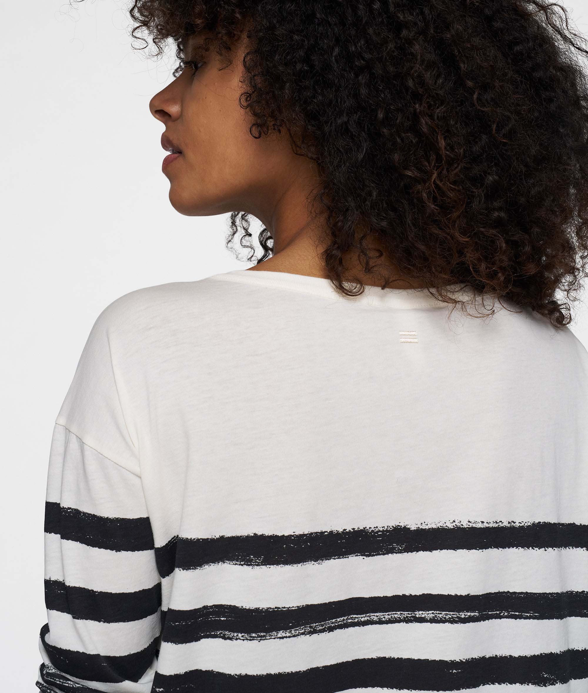 10Days_LS-Tee-Painted-stripes_4