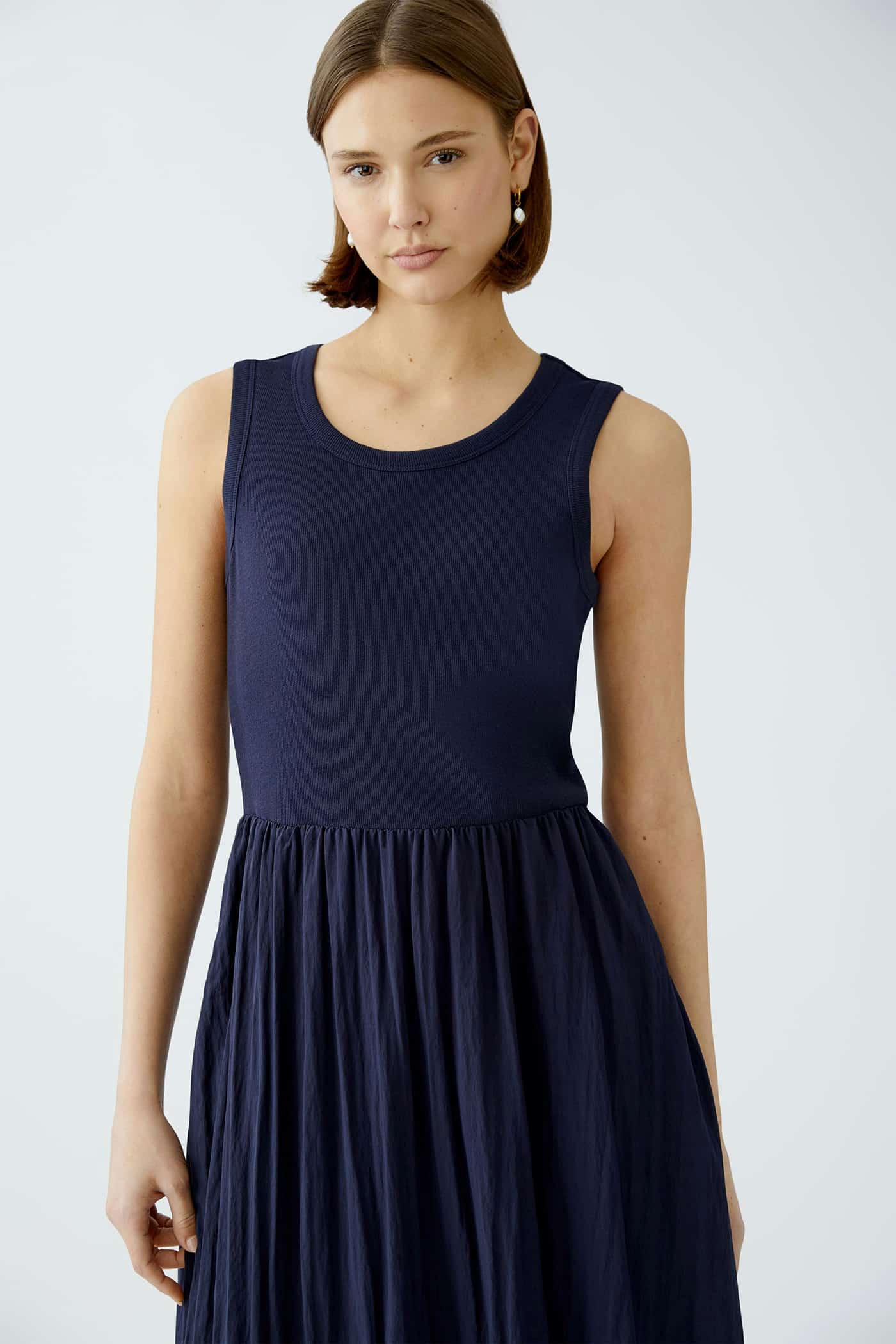 Oui-Sleeveless-Dress_dark-blue_6
