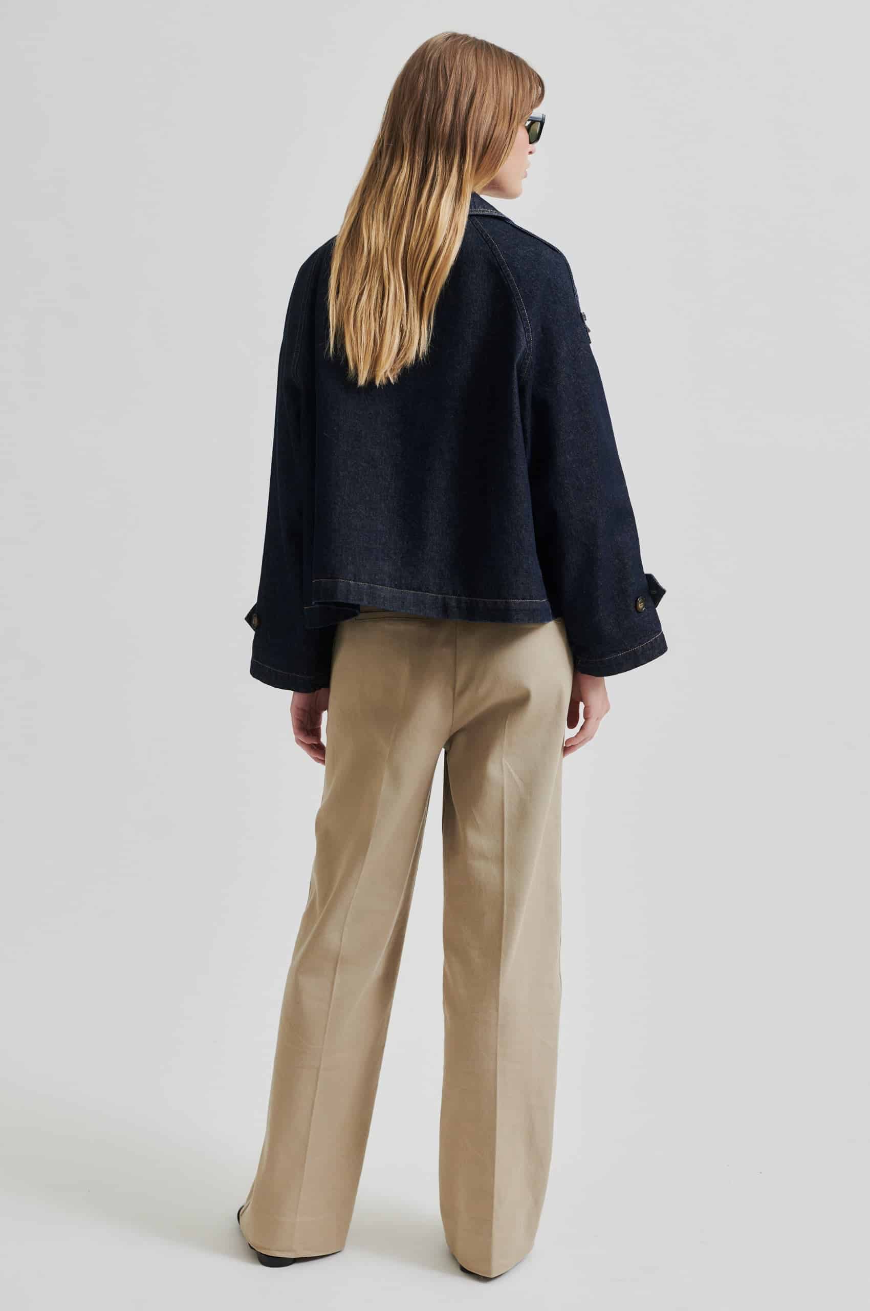 Second-Female_Columbus-Trench-Jacket_5