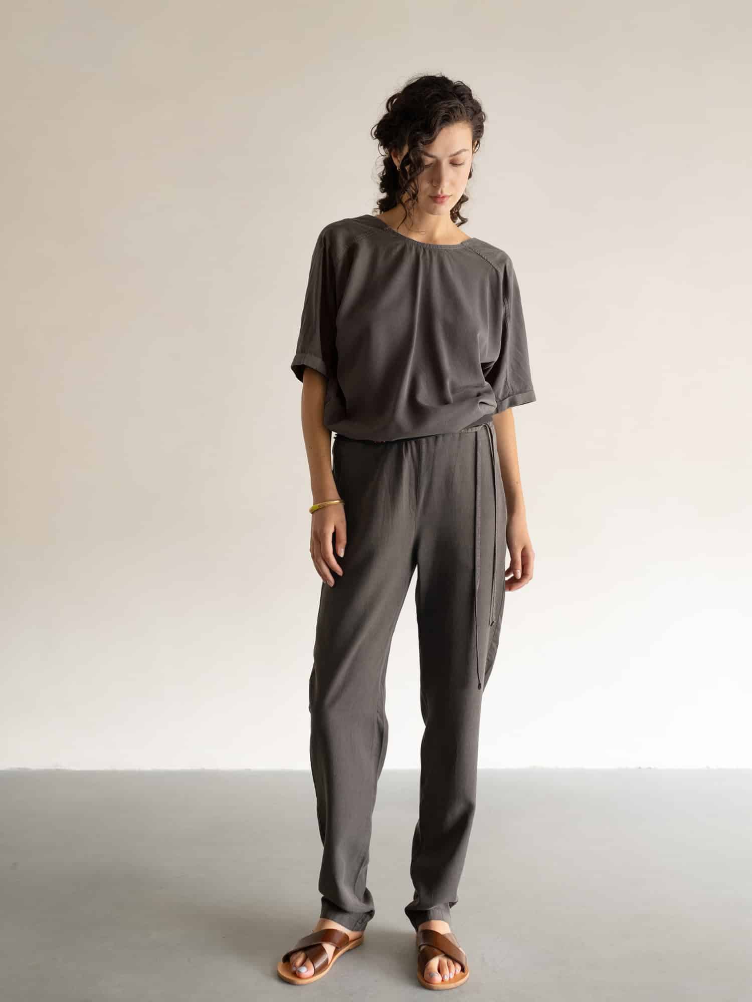 PHAE_Two-way-lyocell-top_2