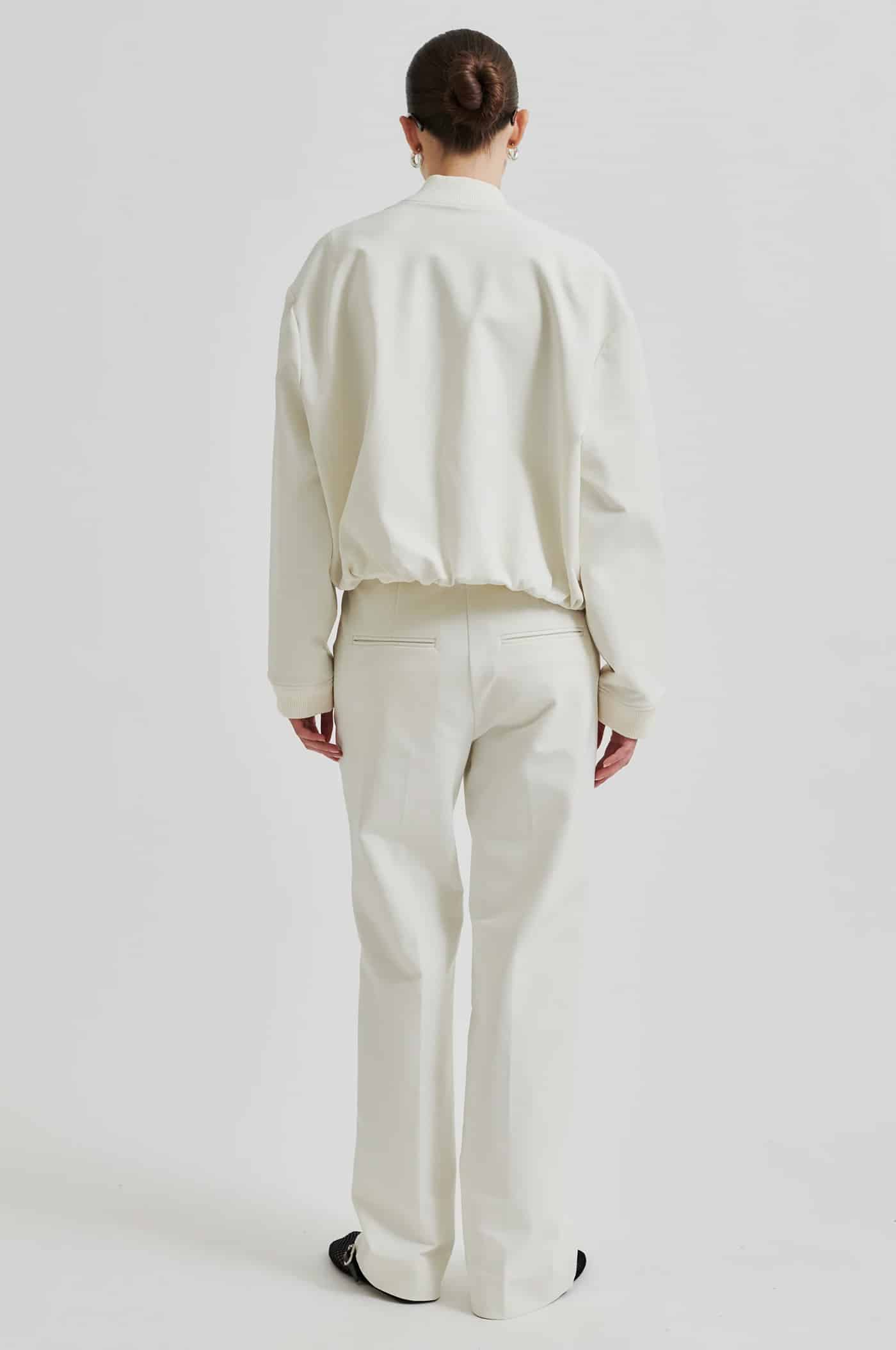 Second-Female_Lui-New-Trousers_4