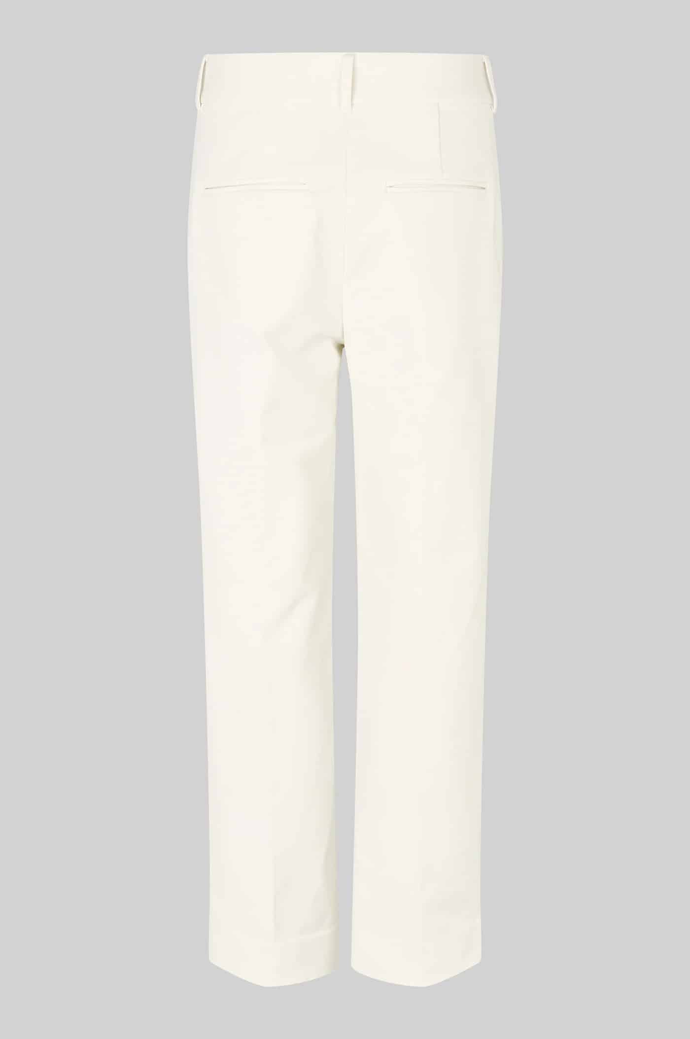 Second-Female_Lui-New-Trousers_8