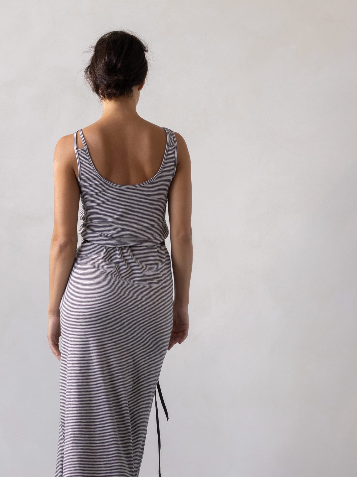 phae_two-way-long-dress-stripes_2