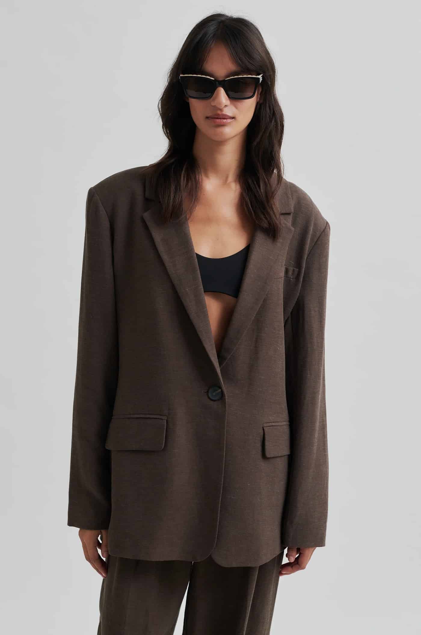 Second-Female_Lino_blazer_1