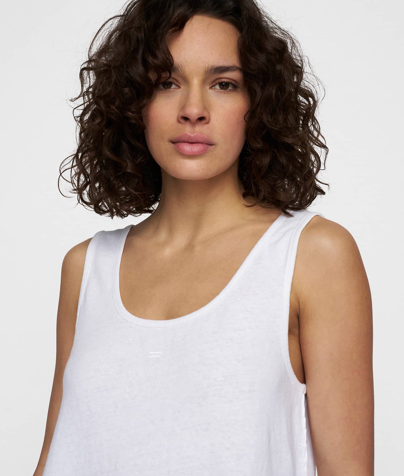 10DAYS_Singlet-Linen_2