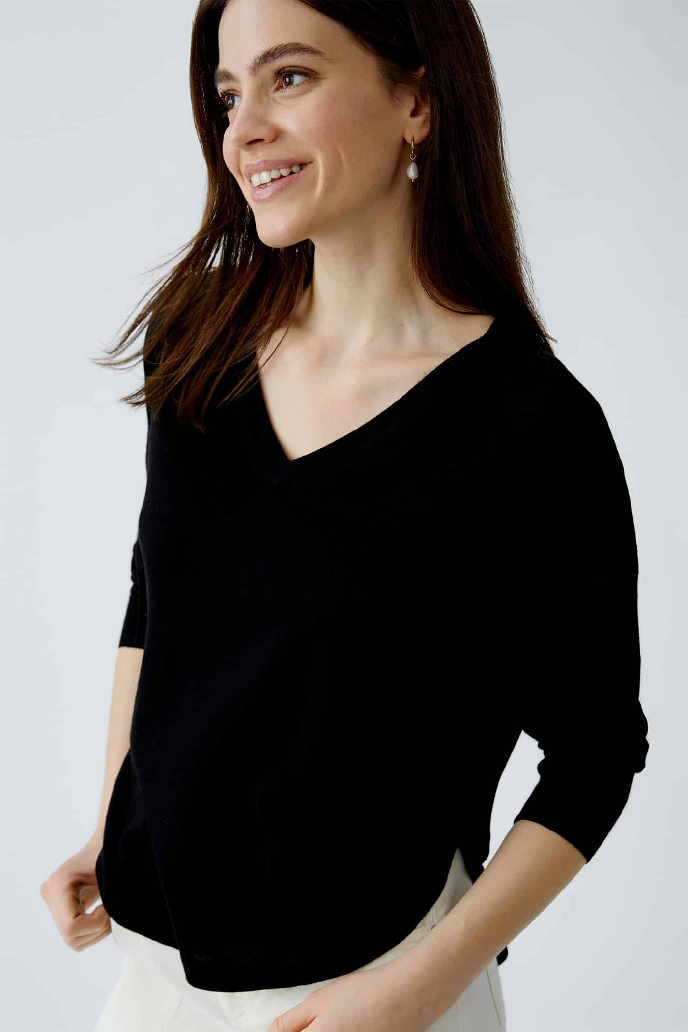 Oui_Jumper_black_3