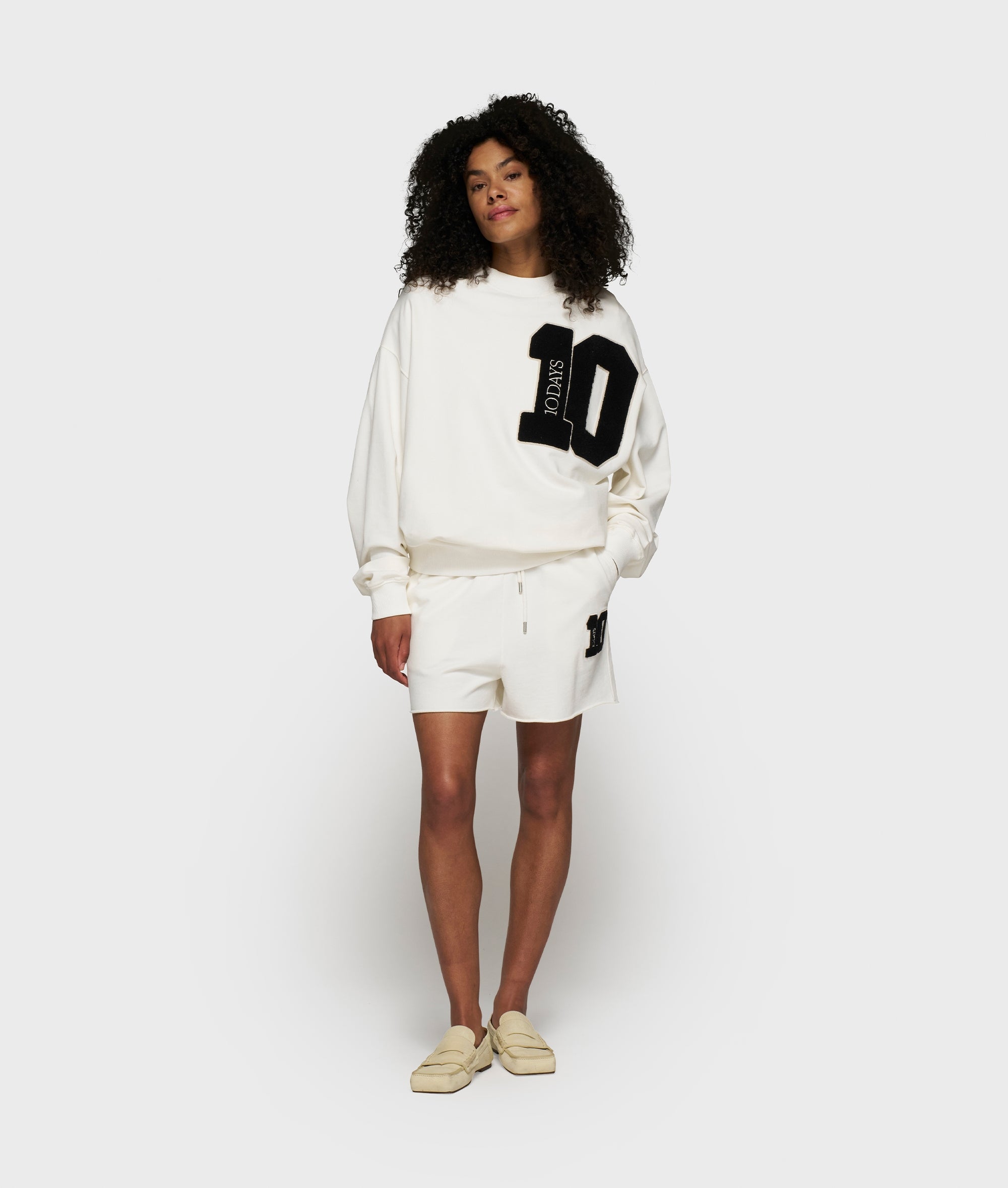 10DAYS_shorts-10_white_2