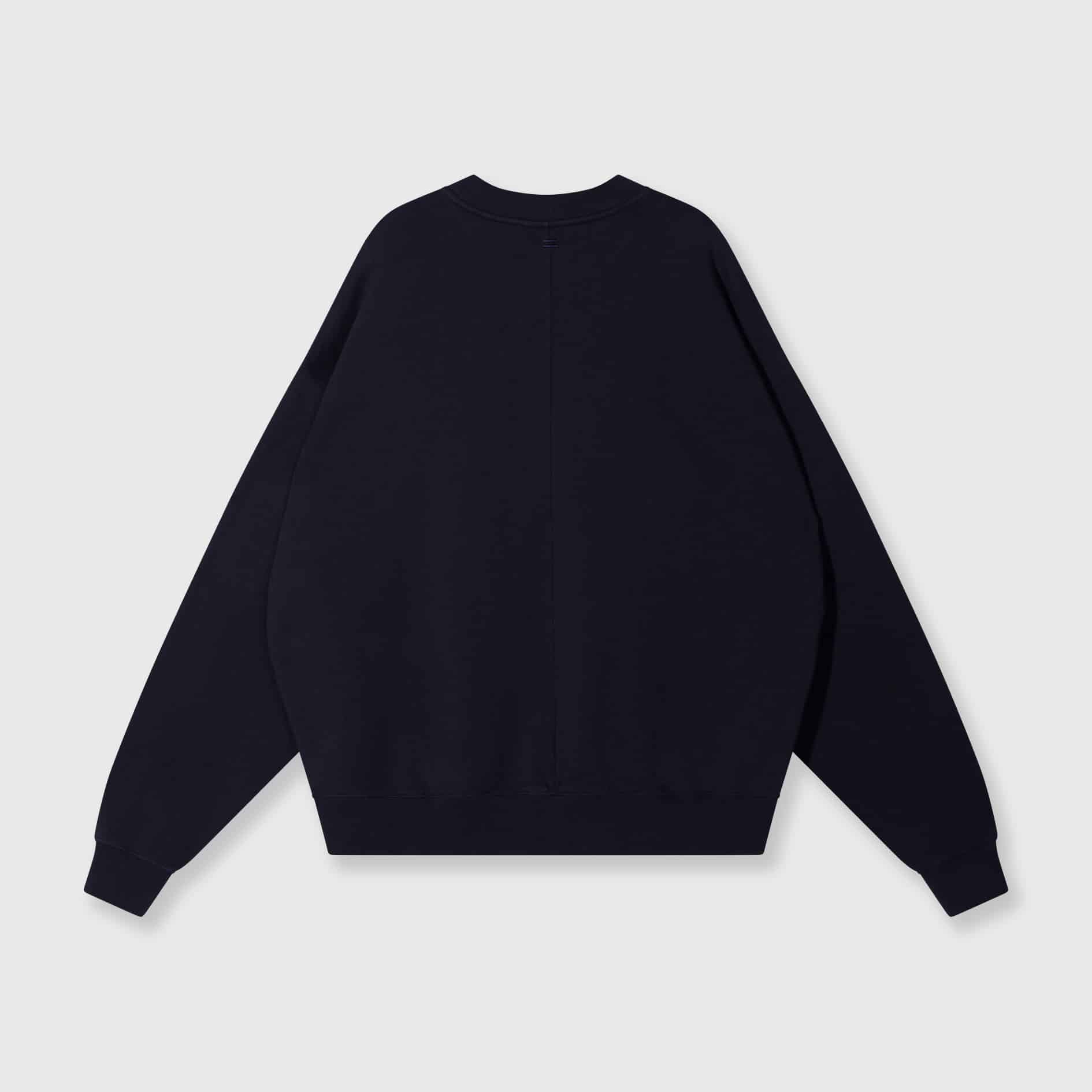 10DAYS_Baseball-sweater_10_8