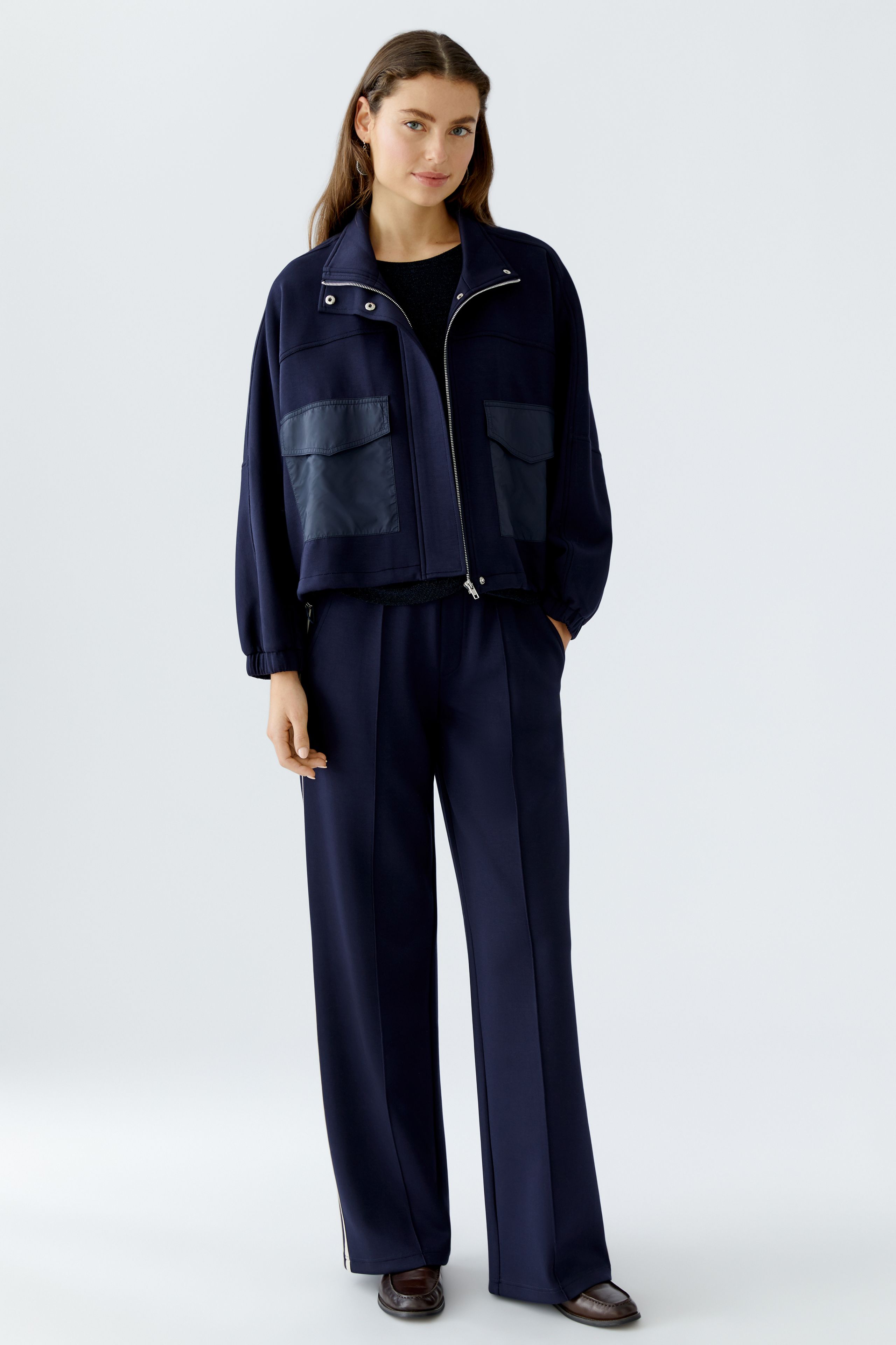 Oui_Scuba-jacket-dark-blue_2