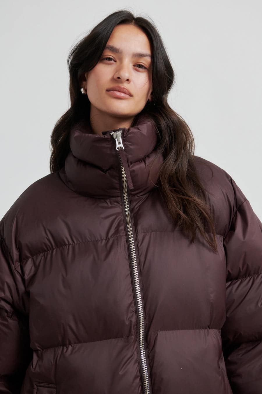Second-Female_RIYA-long-puffer_2