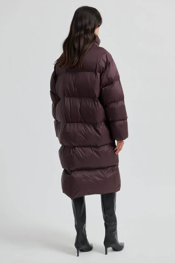 Second-Female_RIYA-long-puffer_6