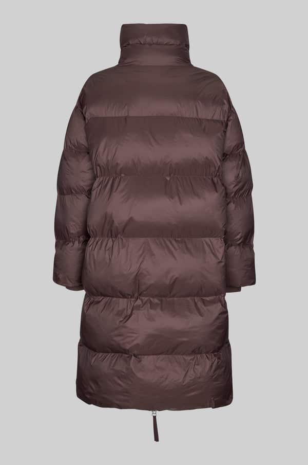 Second-Female_RIYA-long-puffer_8
