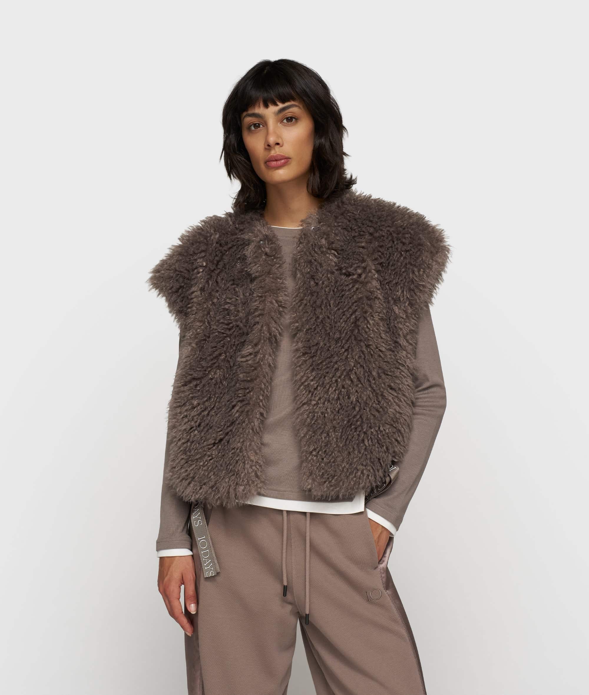 10DAYS_Bobbie-gilet_1