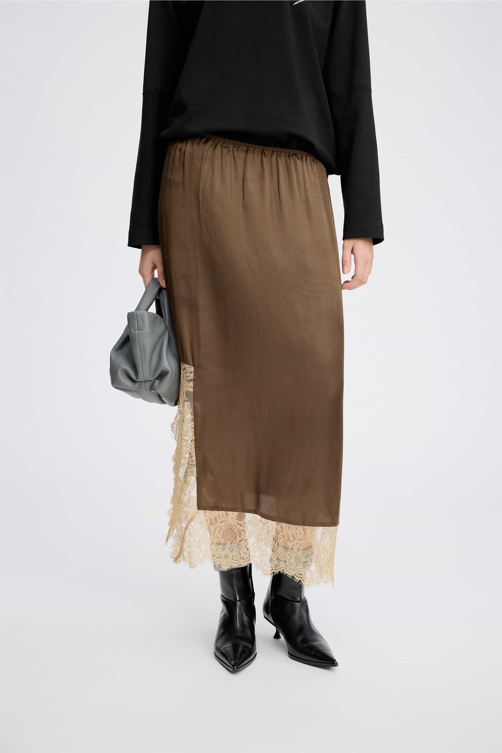 Munthe_RAVN-Skirt_2