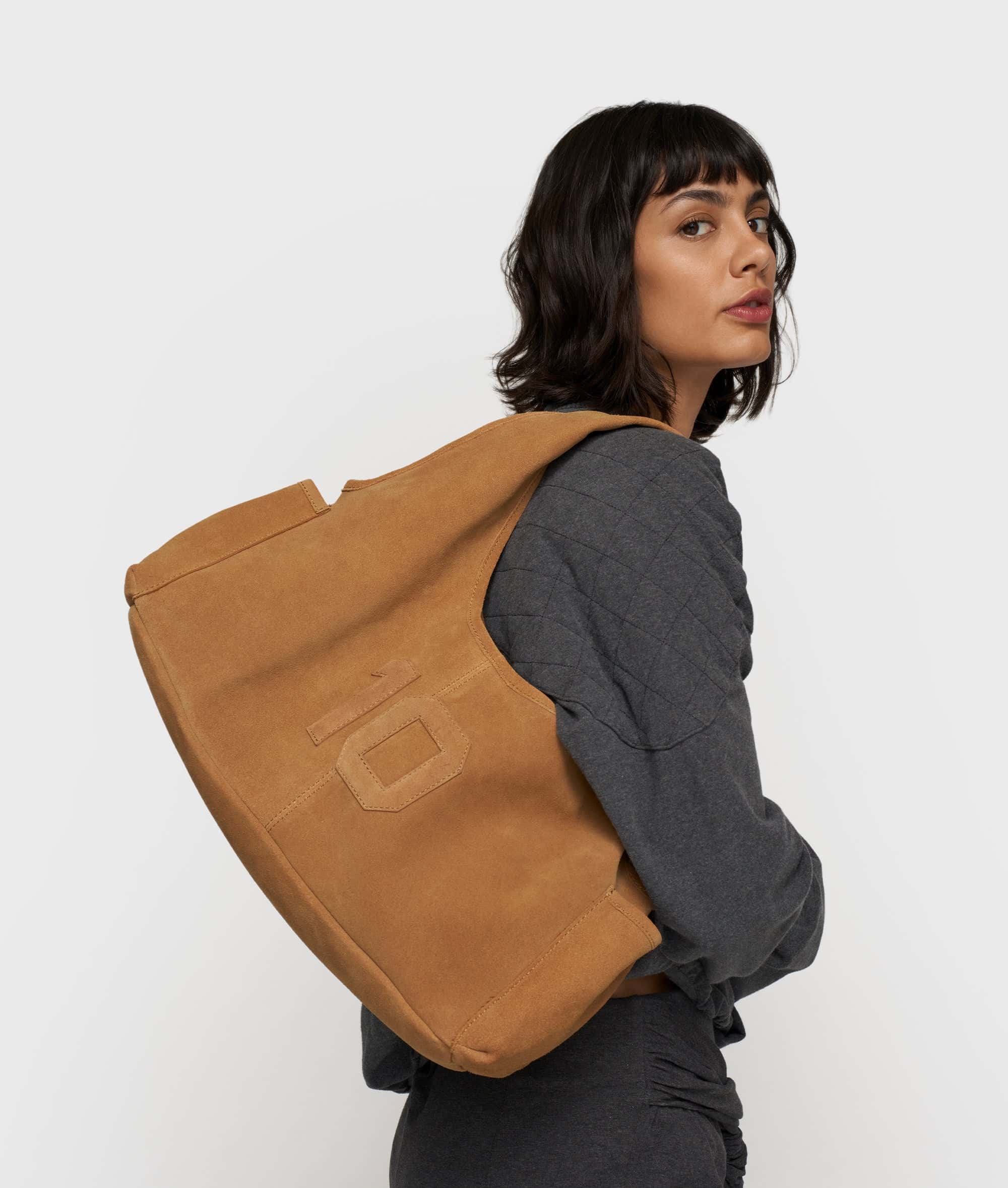 10DAYS_Suede-Shoulder-bag_1