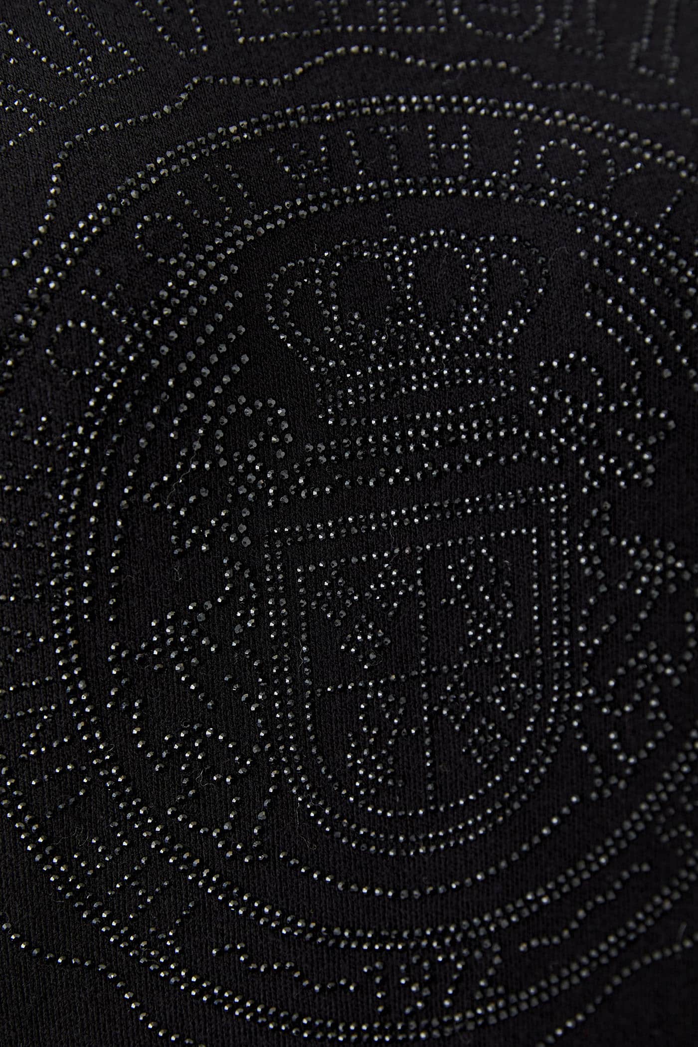 Oui_sweater_campus_2