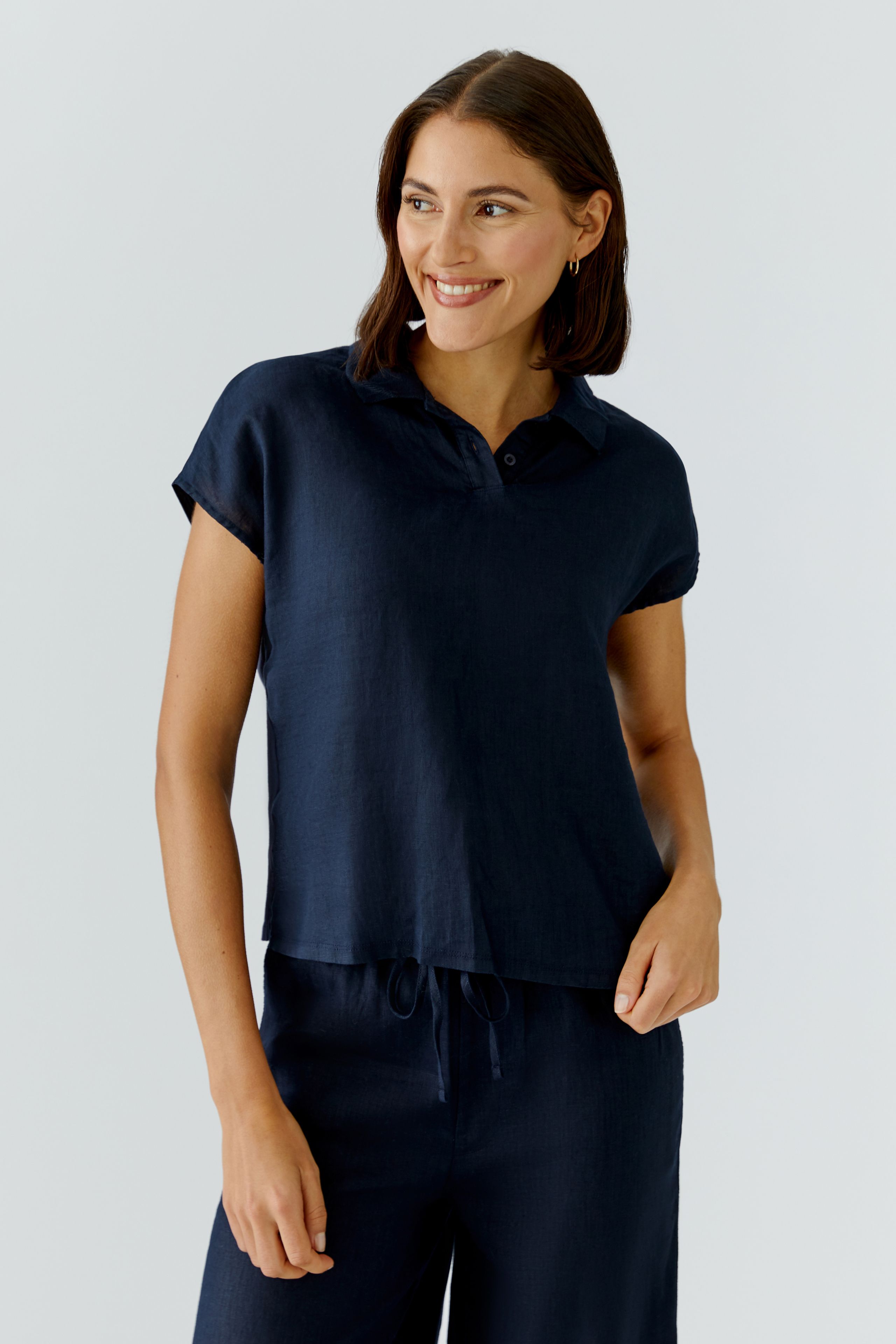Oui_Linen-Patch_blouse-DkBlue_1