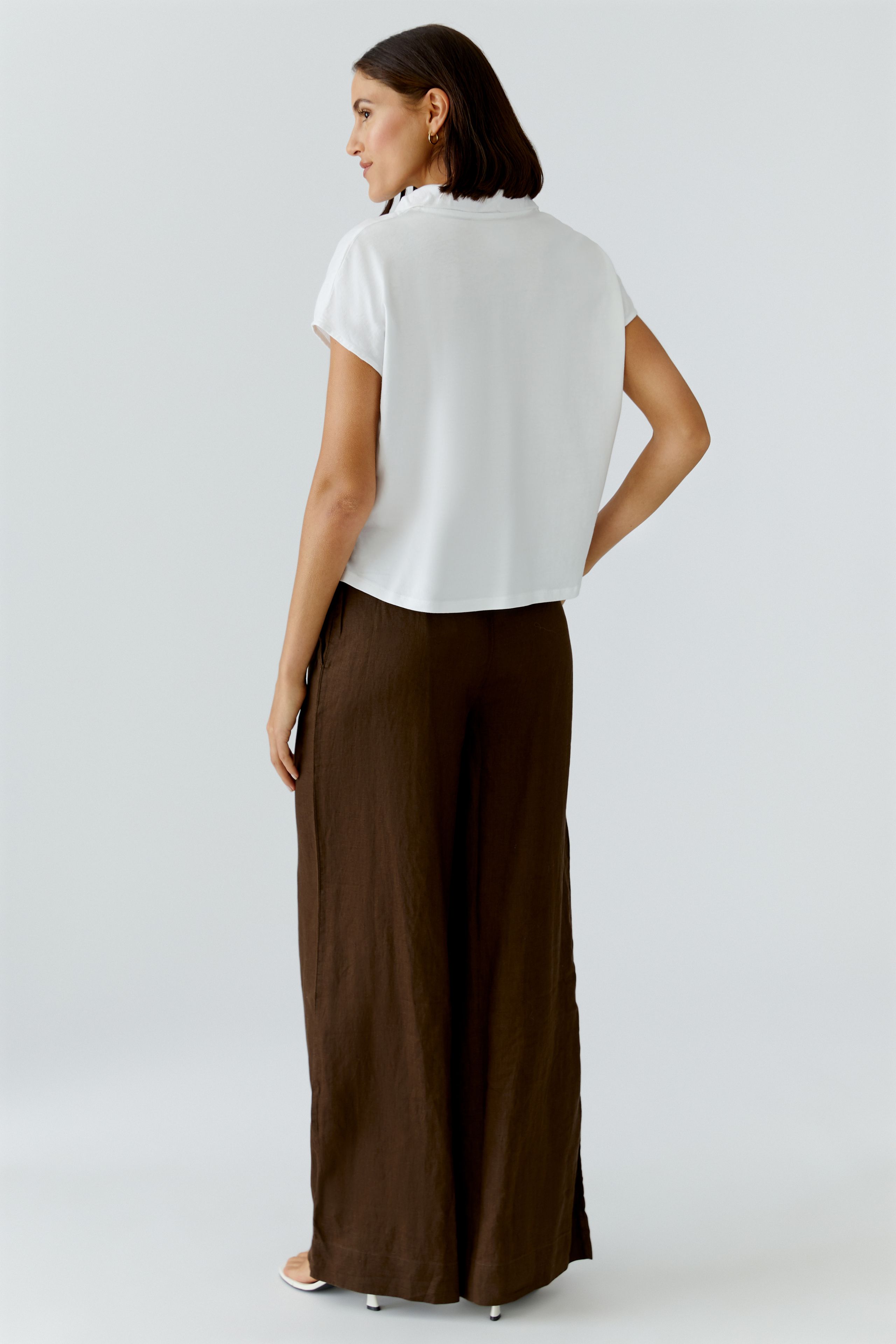 Oui_Linen-Patch_blouse-White_7