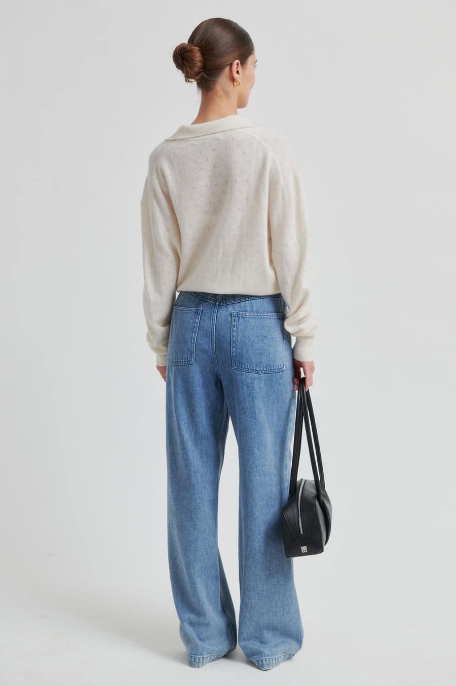 SecondFemale_AMALA-KNIT_4