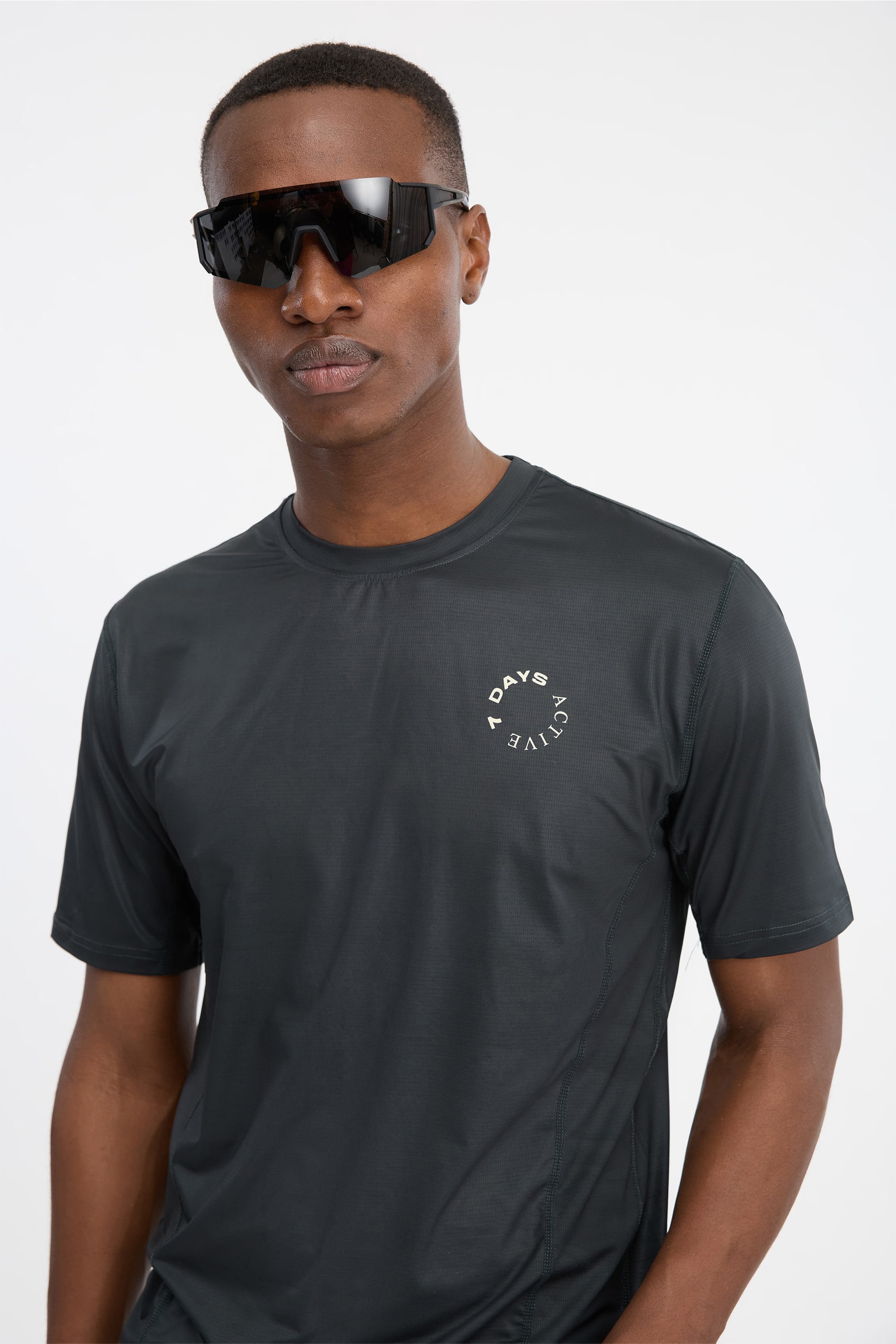 2621101 - Mens Training Tee - 060 Petrol - Extra 2