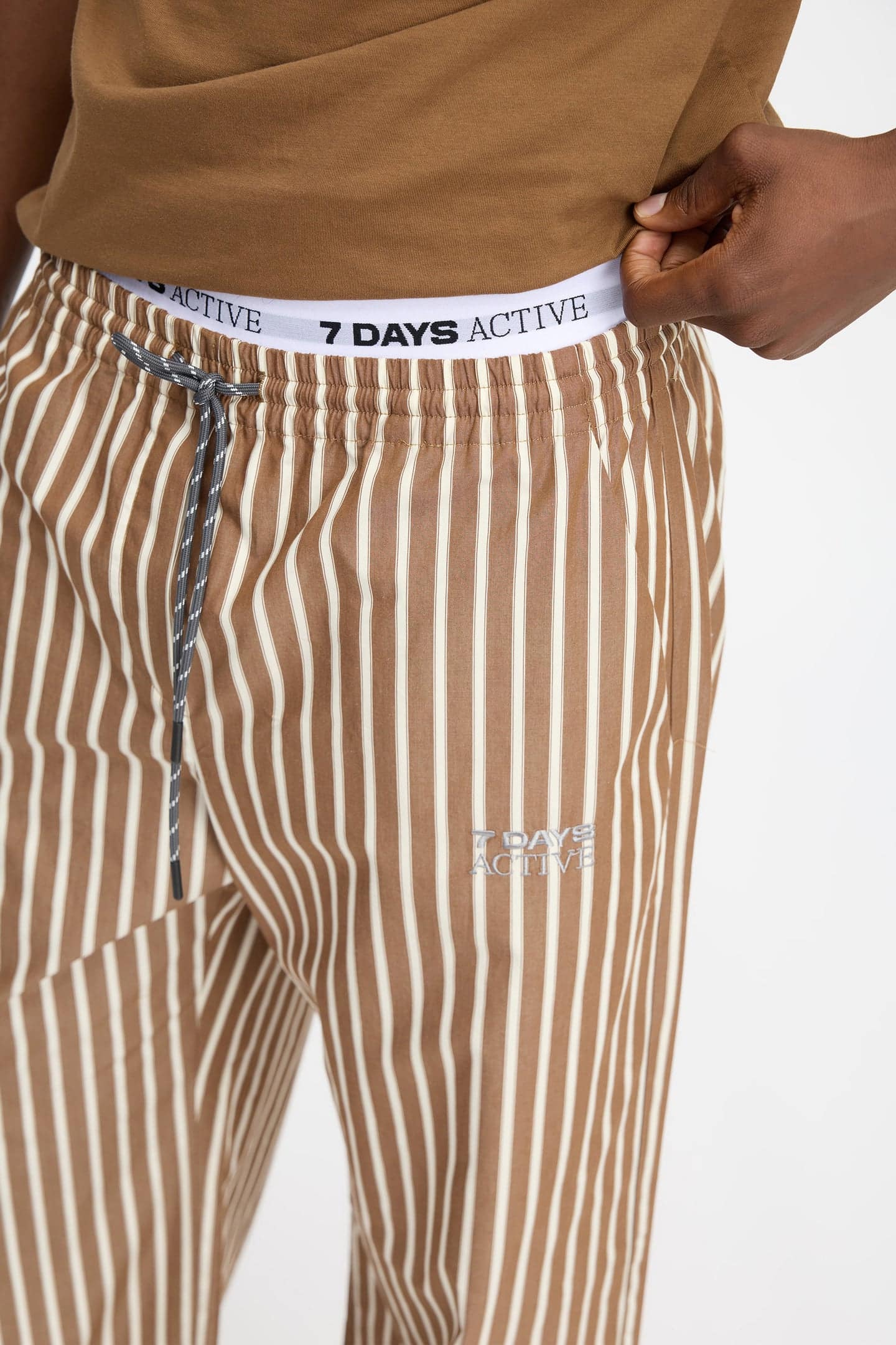 Loungewear_Pant-Lifestyle_Pants-2621425-004_Brown-7_m