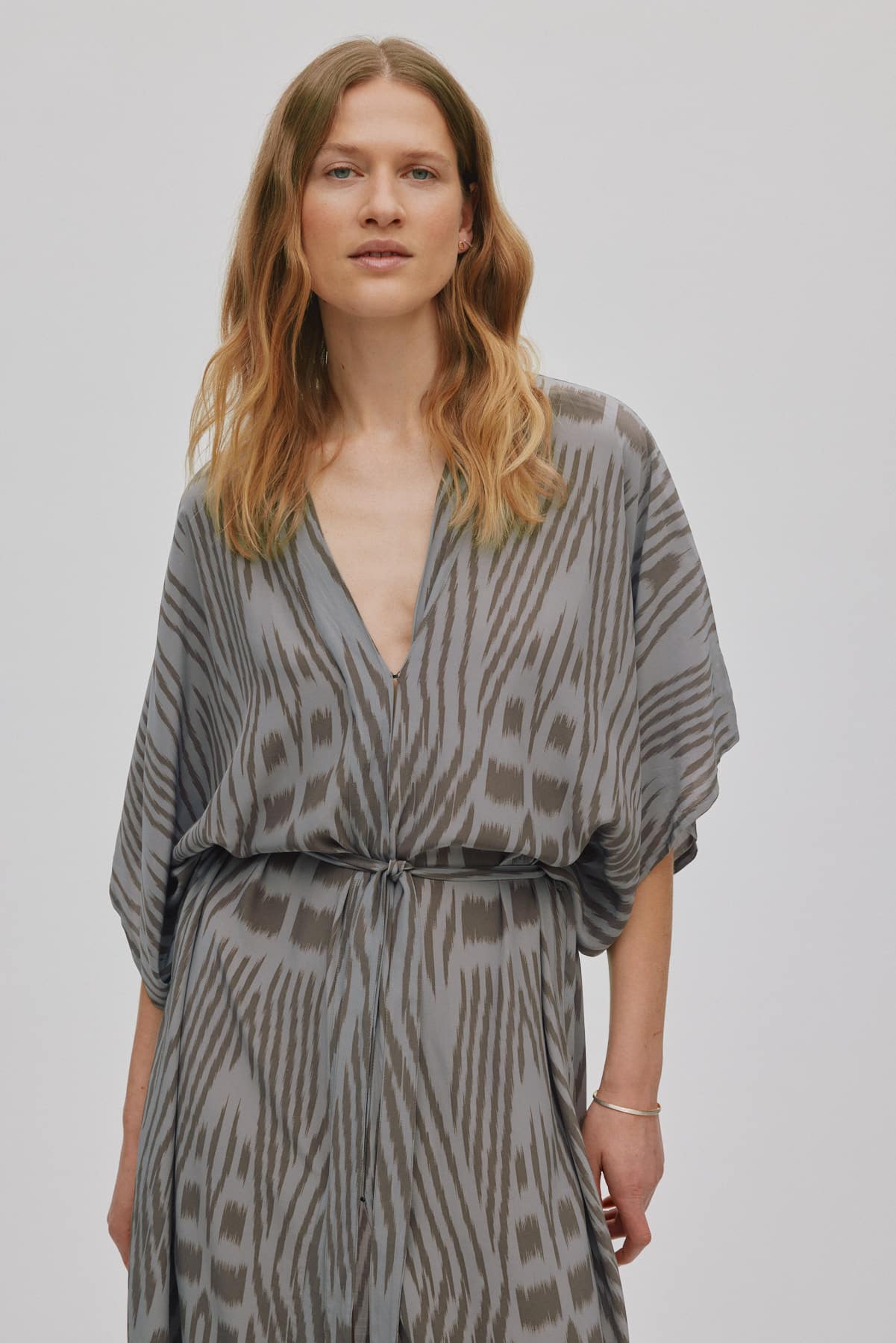 RabensSaloner_Alesandra_Ikat_Kimono_22