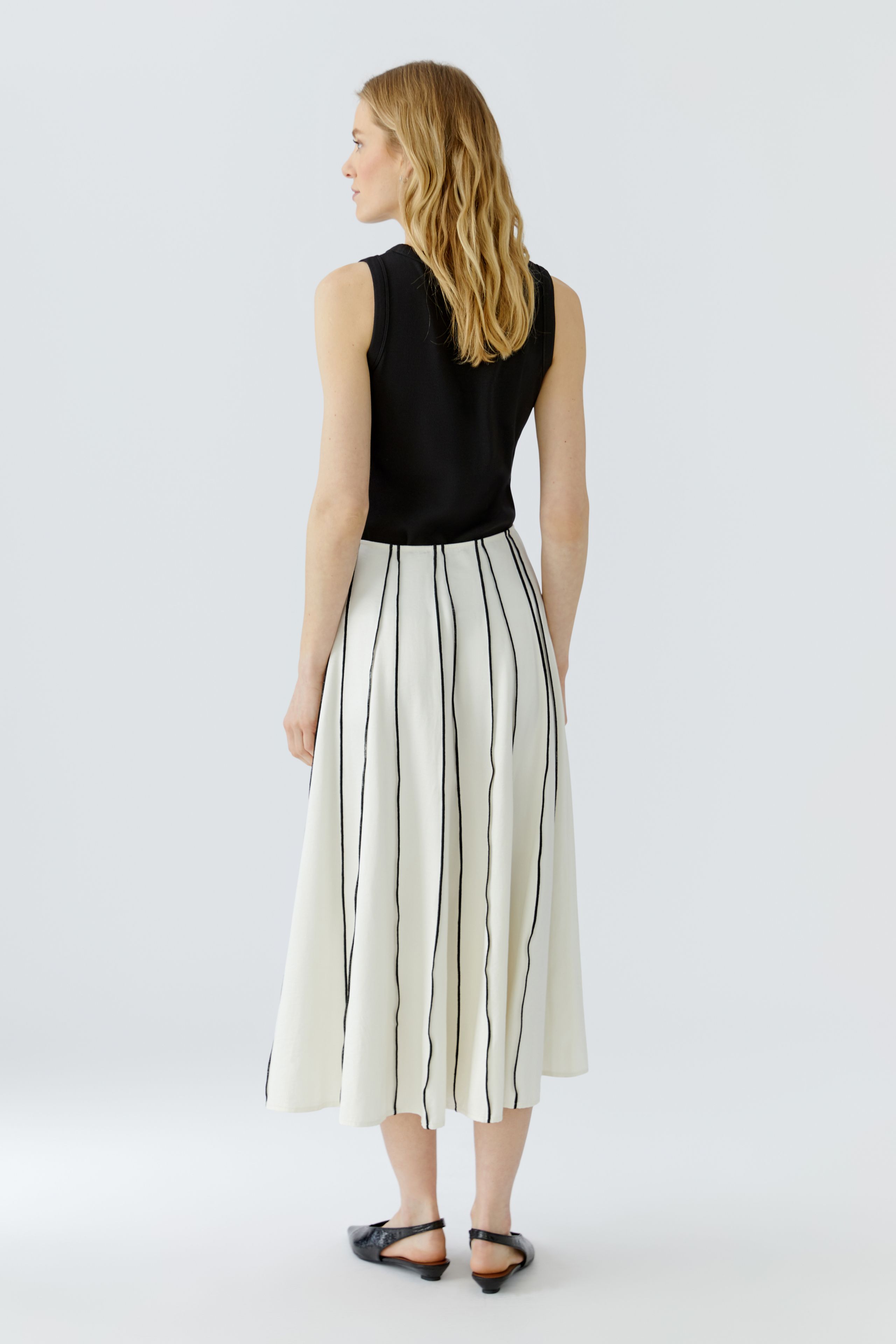 OUI_B&W_Skirt_7