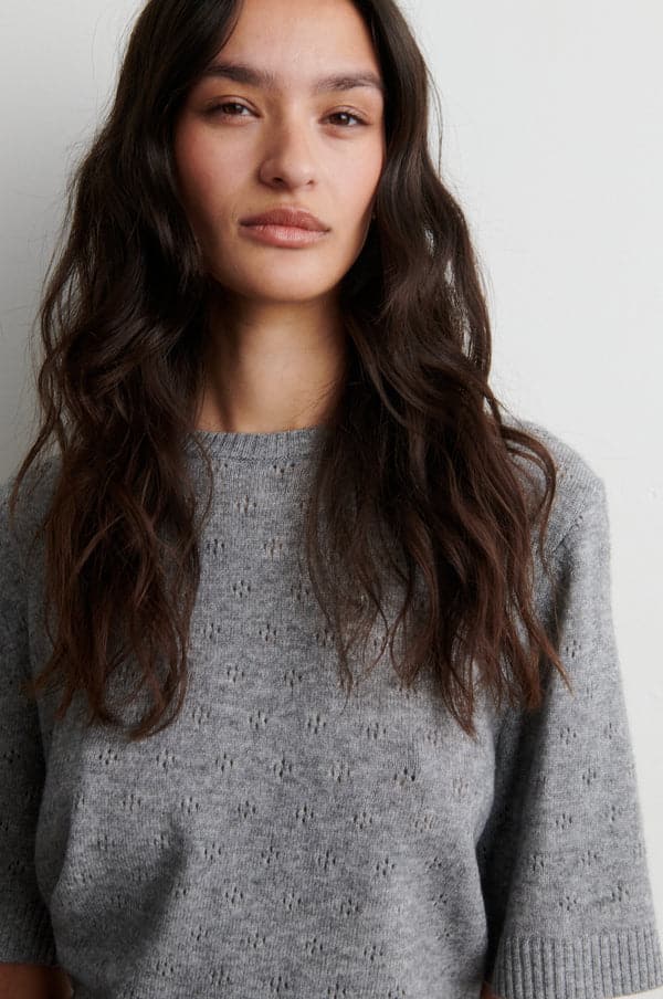 SecondFemale_Amala-knit_4