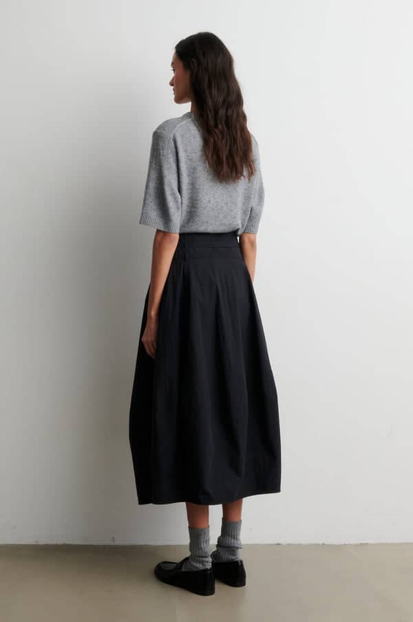 SecondFemale_Amala-knit_7