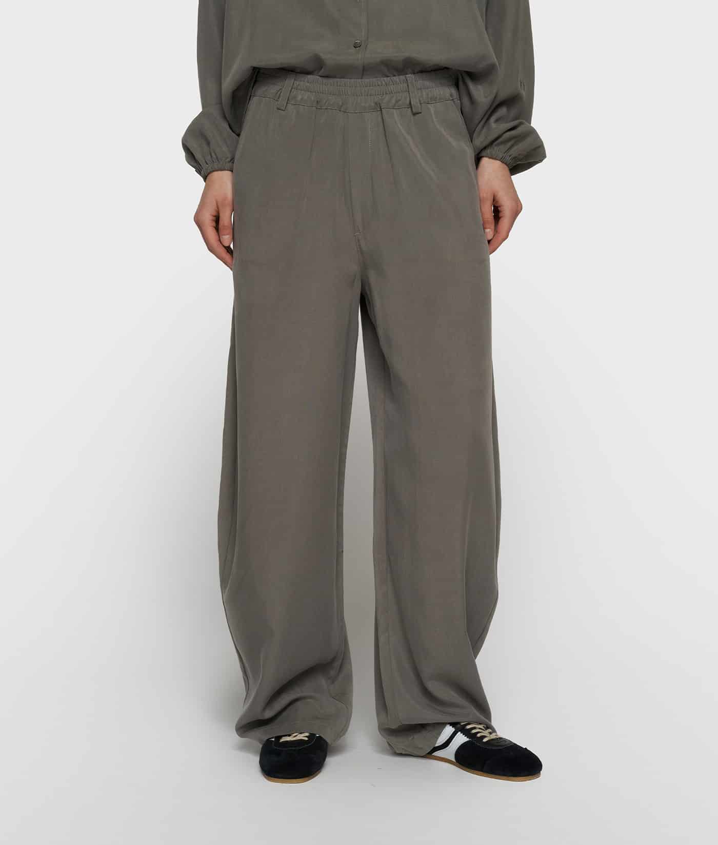 10DAYS_Banana-pants-lyocell_4