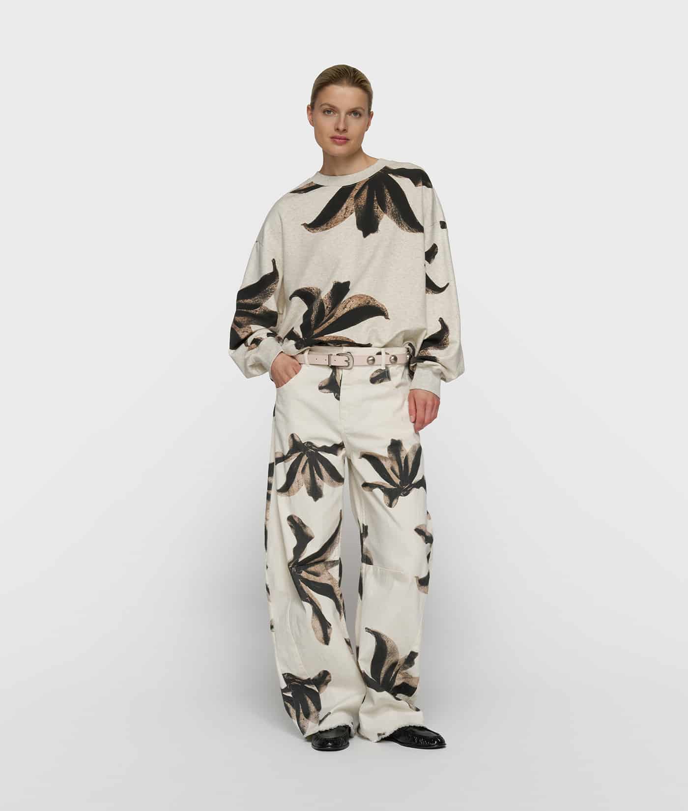 10DAYS_Western-Pants-flower_1