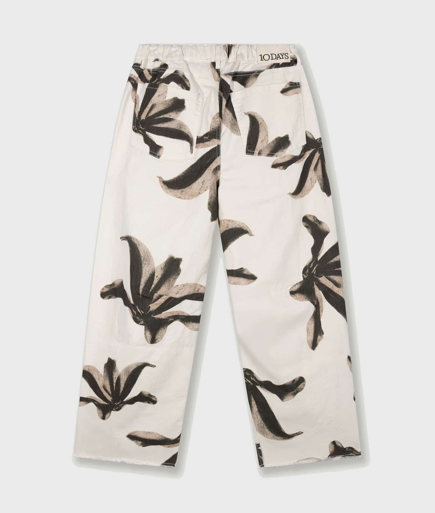 10DAYS_Western-Pants-flower_8