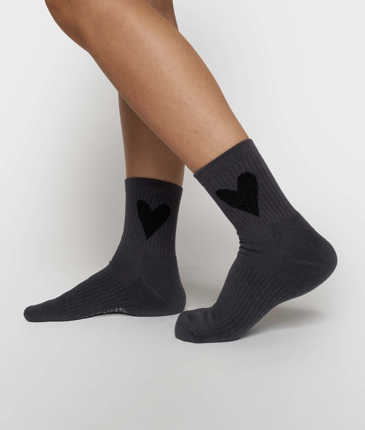 10DAYS_Socks_heart_3