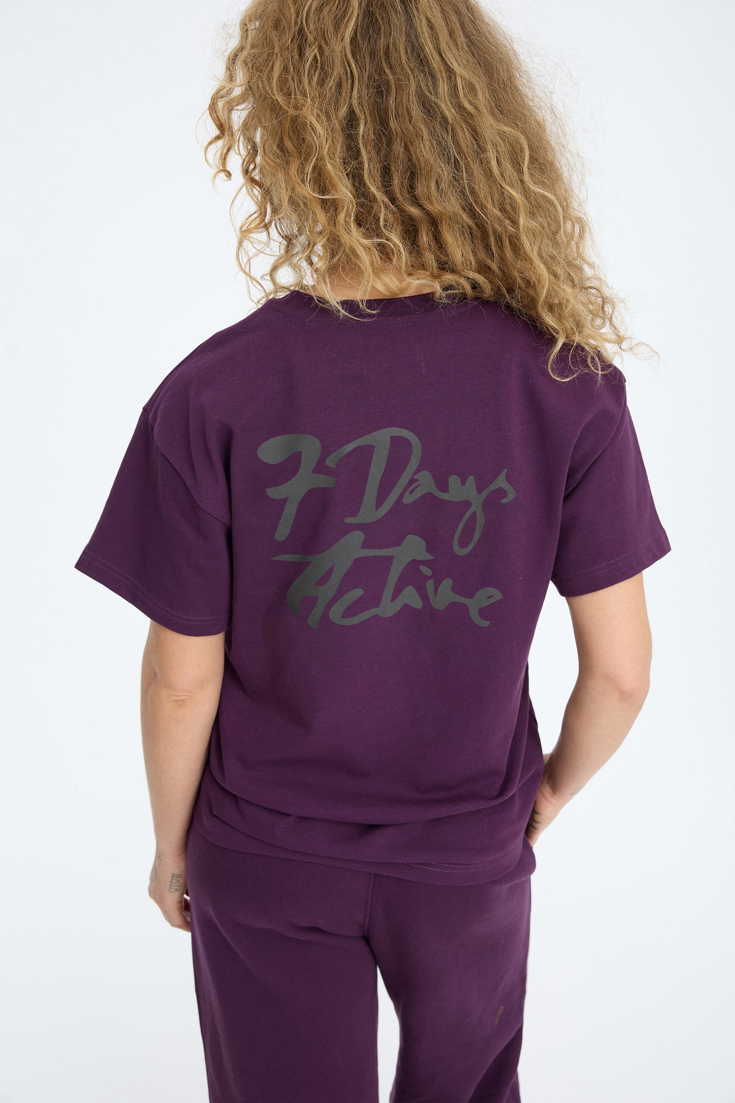 MIND_Heavy_Back_Print_Tee-T-shirts-2631120-072_Plum-5_w