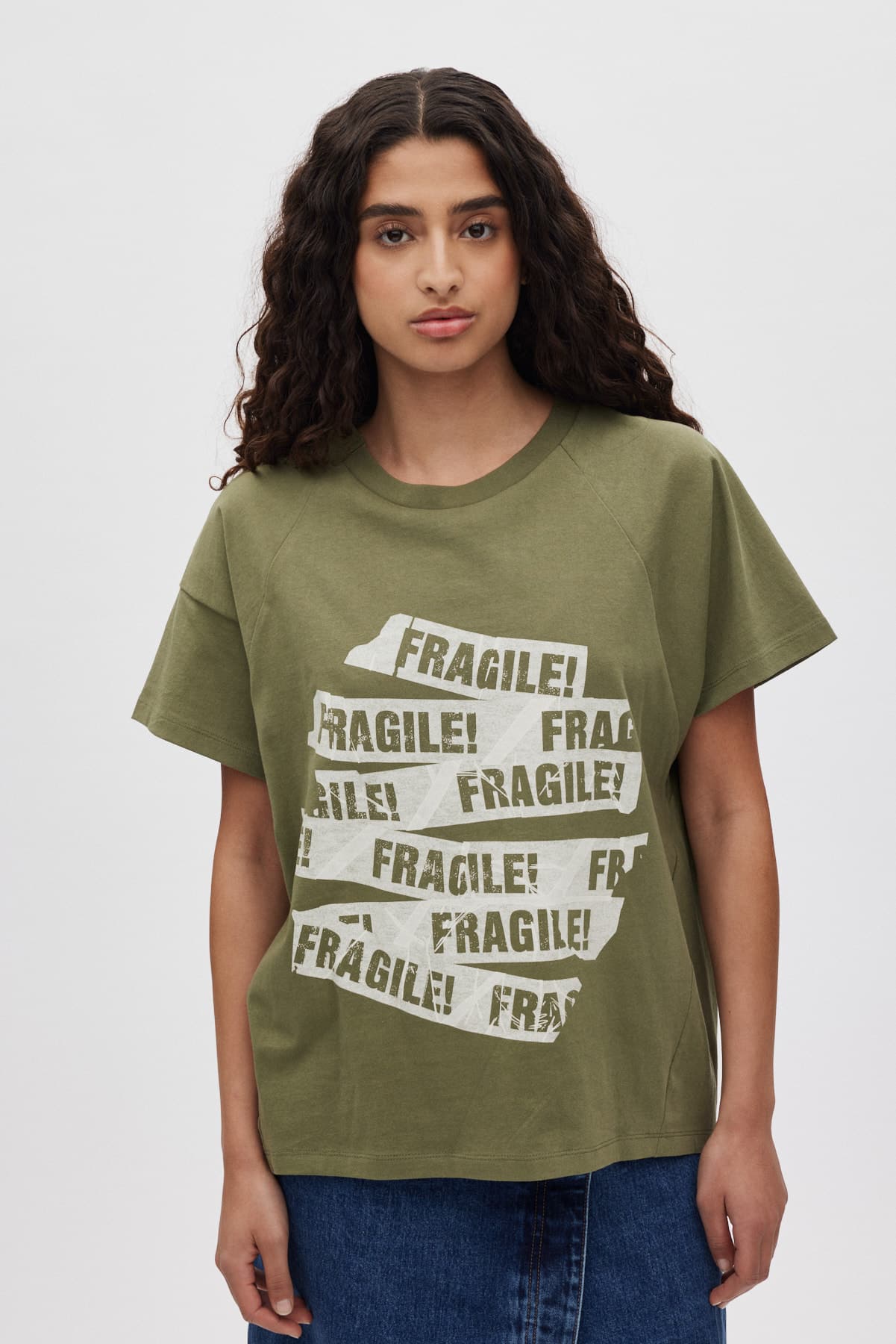 RabensSaloner_Ary-Fragile-tee_Green_1