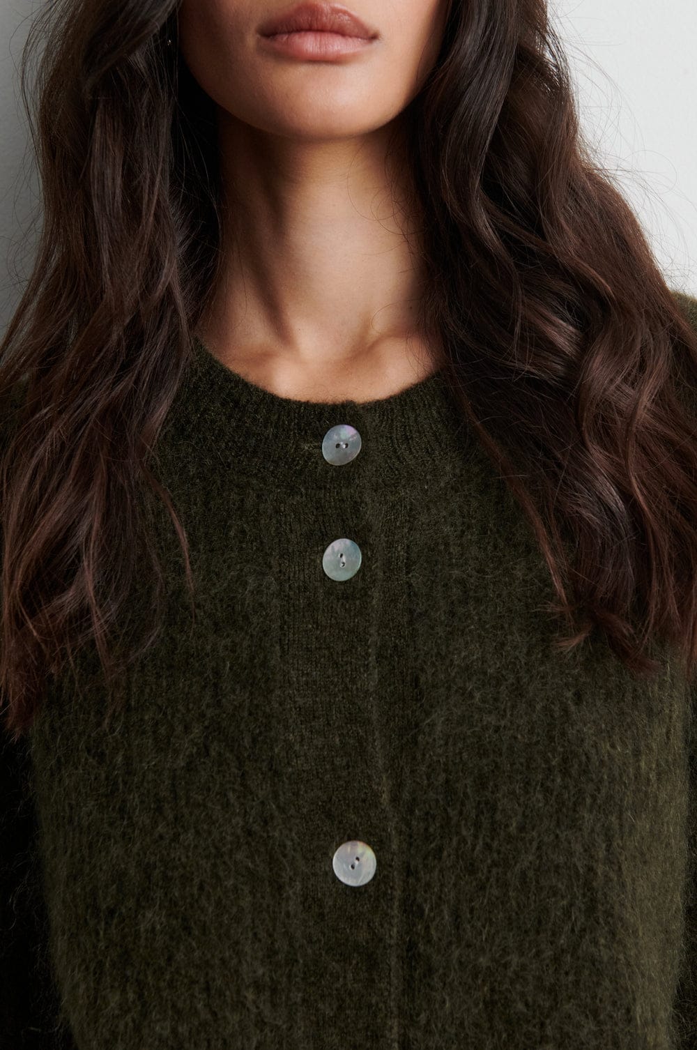 SecondFemale_Andrea-Rib_cardigan_4