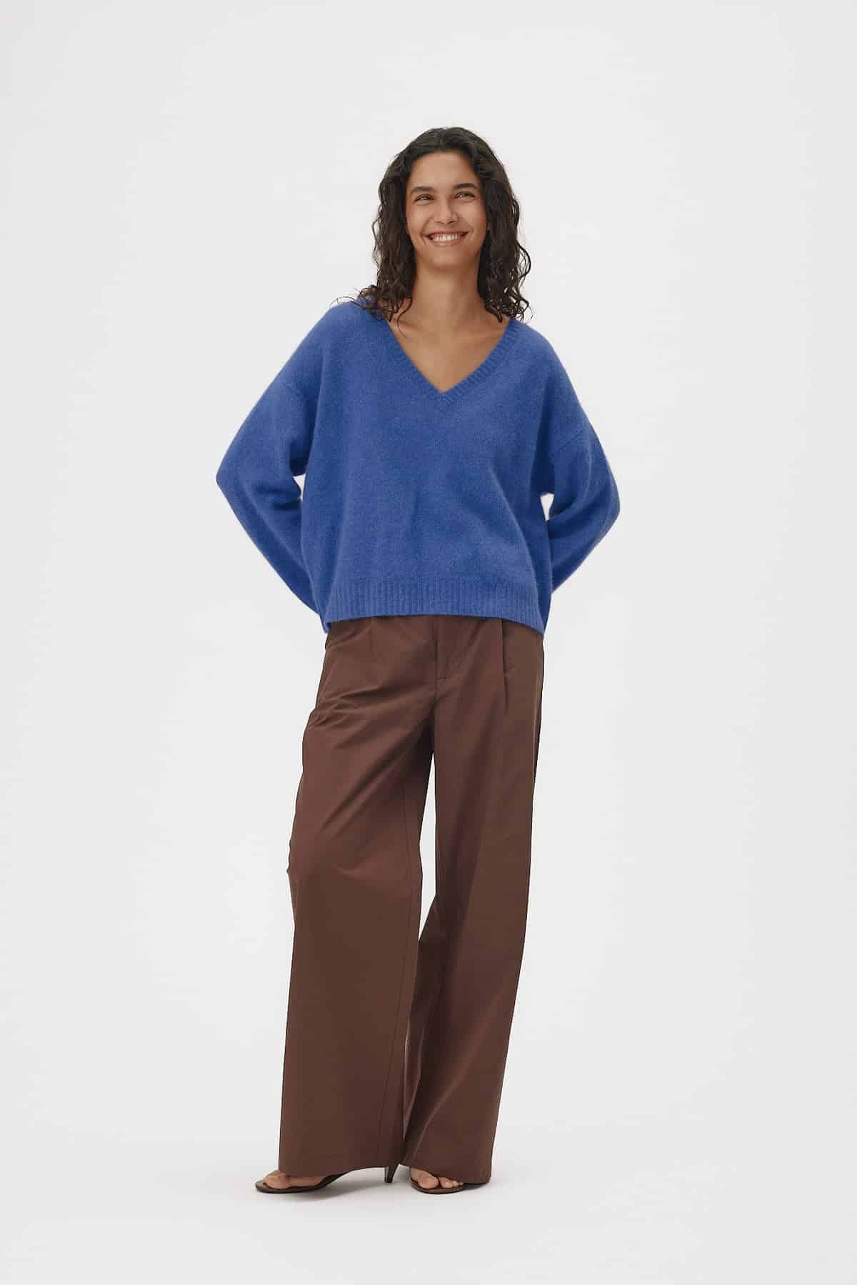 SixAmes_LEONORA-solid-pants_1