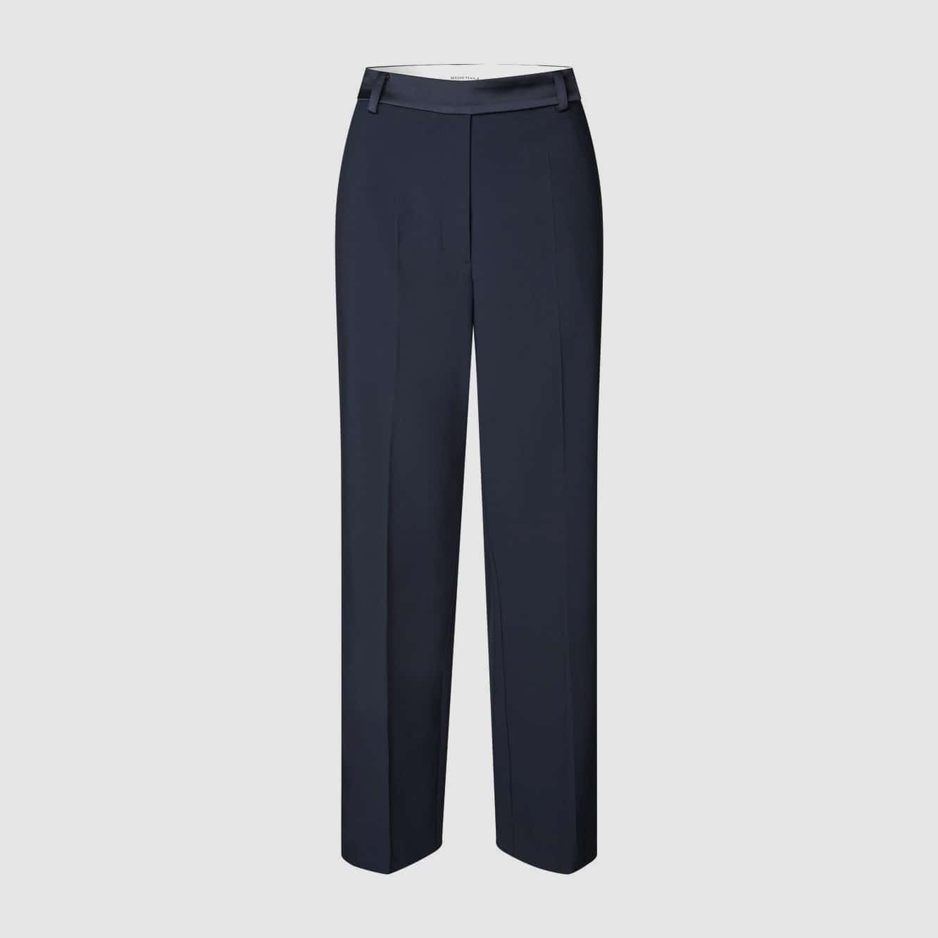 SecondFemale_Lively-trousers